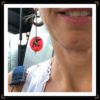 Zhirondelles BO bronze plastique rouge portees